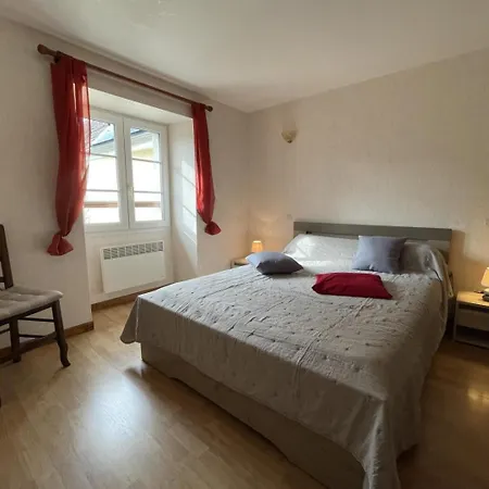 Chez Bonnemasou Tatil Evi *